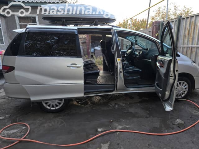 Toyota Previa II (XR30, XR40) 2.4 MT