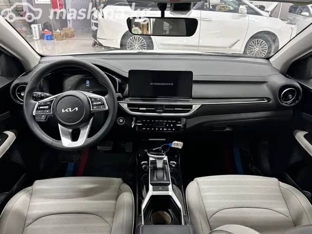 Kia K3 II China Market Рестайлинг 1.5 CVT