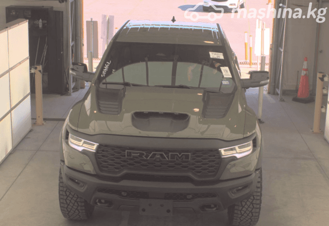 RAM 1500 V Crew Cab TRX 6.2 AT 4WD