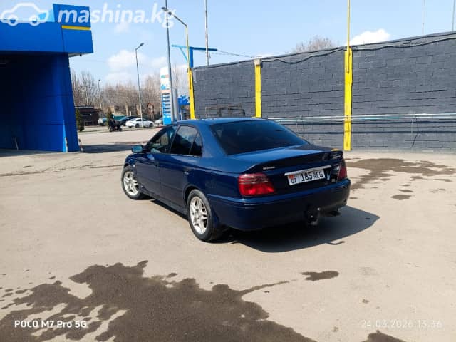 Honda Accord VI 1.9 AT