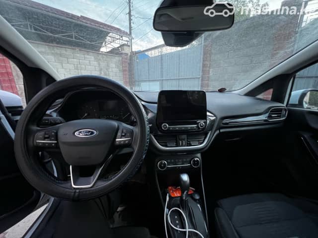 Ford Fiesta Mk7 Рестайлинг Active MHEV 1.0 AMT