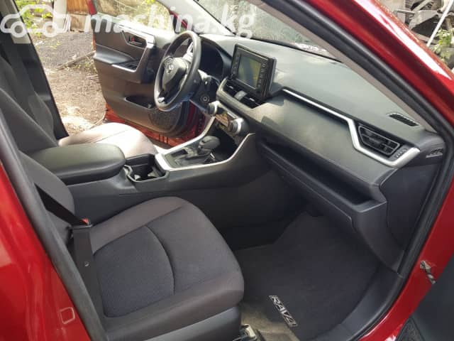 Toyota RAV4 V (XA50) 2.5 AT