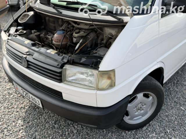 Volkswagen Multivan T4 2.0 MT