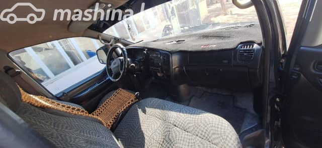 Hyundai Starex (H-1) I 2.5d MT