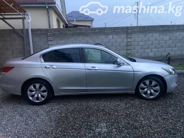 Honda Accord VII Рестайлинг 2.0 AT 4WD