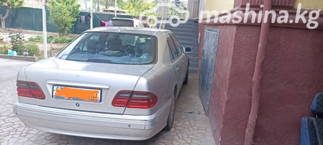 Mercedes-Benz E-Класс II (W210, S210) Рестайлинг 320 3.2 AT