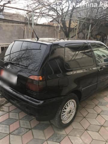 Volkswagen Golf III 1.8 MT