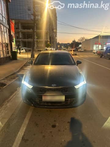 Kia K5 III 1.6 AT