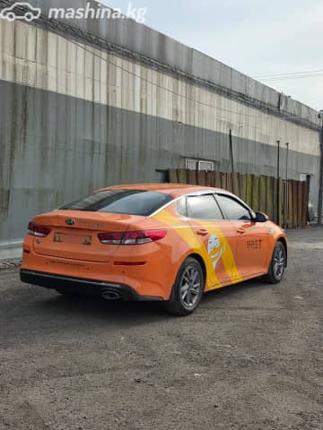Kia K5 II 2.0 AT