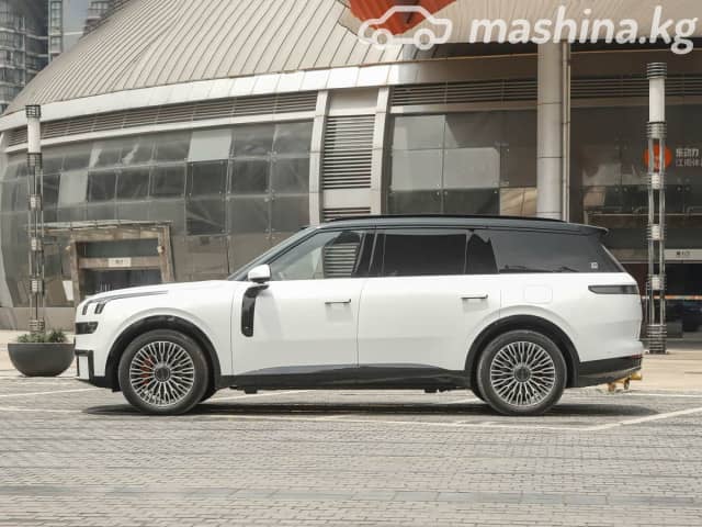 Lynk & Co 900 1.5hyb AT 4WD