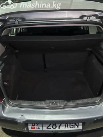Volkswagen Golf IV 1.6 MT