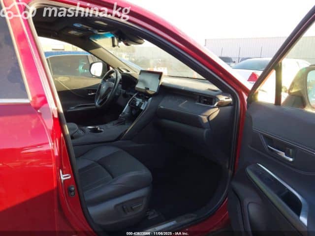 Toyota Venza II 2.5hyb CVT 4WD