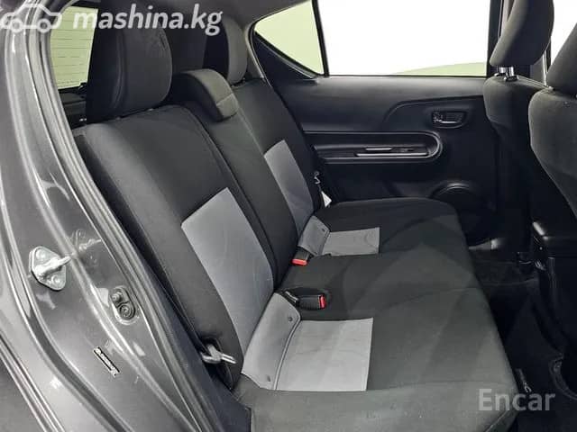 Toyota Prius c I Рестайлинг 1.5hyb AT