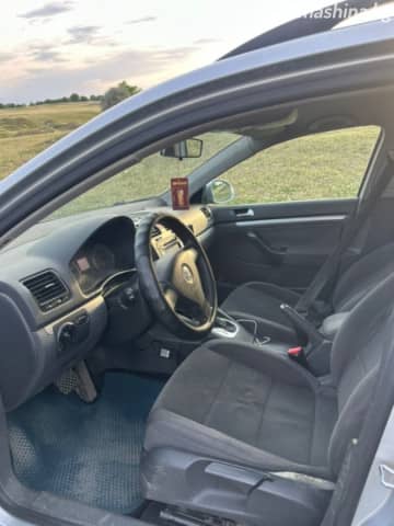 Volkswagen Golf V 1.6 AT