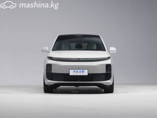 LiXiang L6 1.5hyb AT 4WD