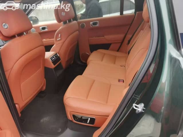 LiXiang L7 Рестайлинг 1.5hyb AT 4WD
