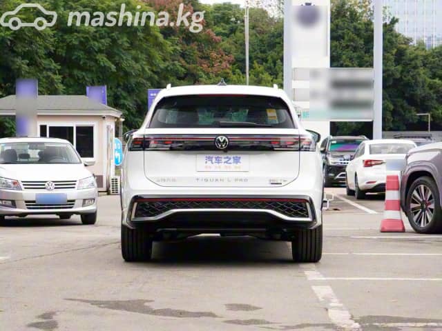 Volkswagen Tiguan III (China Market) 2.0 AMT