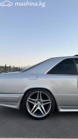 Mercedes-Benz E-Класс I (W124) 320 5-speed 3.2 AT