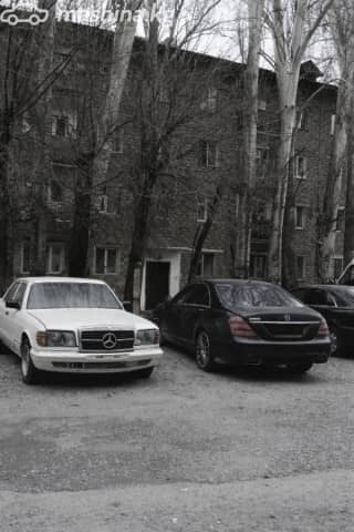 Mercedes-Benz S-Класс V (W221) Рестайлинг 500 Long 5.5 AT 4WD