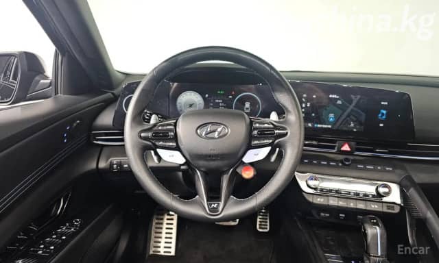 Hyundai Avante VII 1.6 AMT
