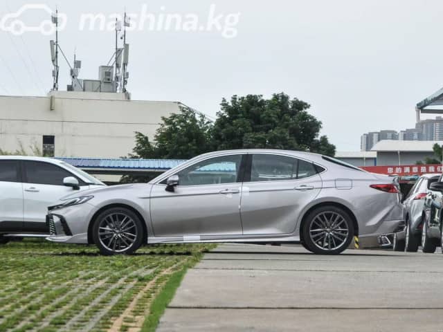 Toyota Camry IX (XV80) China Market 2.5hyb CVT 4WD