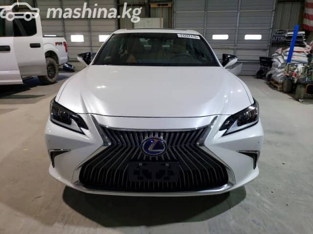 Lexus ES VII Рестайлинг 300h 2.5hyb CVT