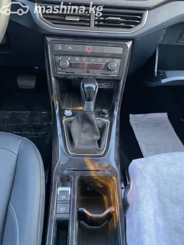Volkswagen Tharu XR 300 TSI 1.5 AMT