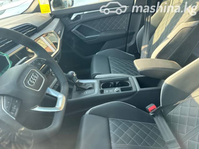 Audi Q3 II (F3) 45 TFSI 2.0 AMT 4WD