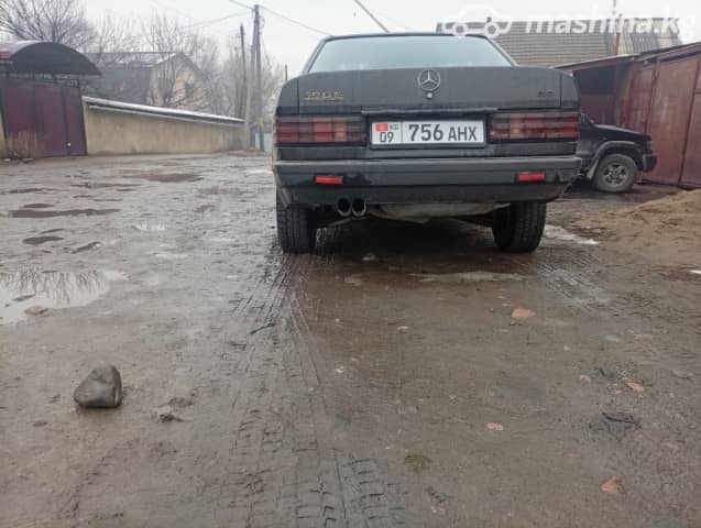 Mercedes-Benz 190 (W201) 2.6 MT