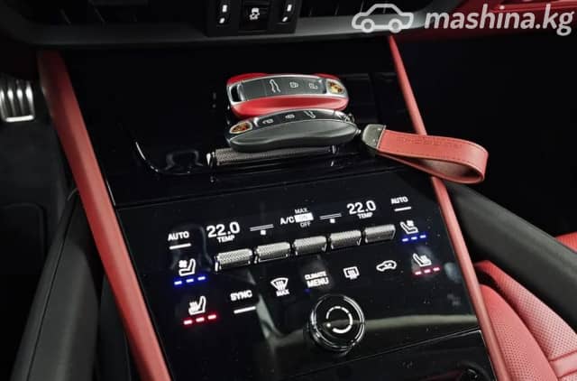 Porsche Cayenne III Рестайлинг GTS Coupé 4.0 AT 4WD