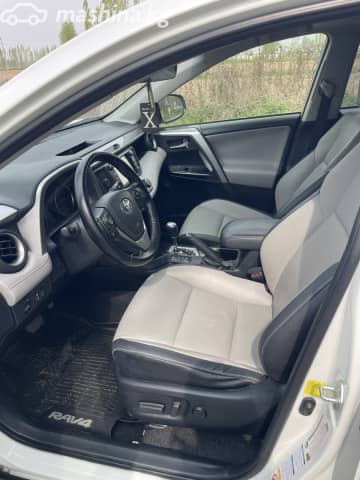 Toyota RAV4 IV (XA40) Рестайлинг 2.5hyb CVT 4WD