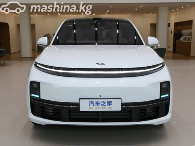 LiXiang L7 Рестайлинг 1.5hyb AT 4WD