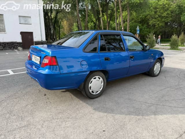 Daewoo Nexia I Рестайлинг 1.5 MT