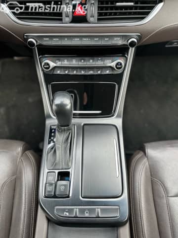Hyundai Grandeur VI 2.4 AT