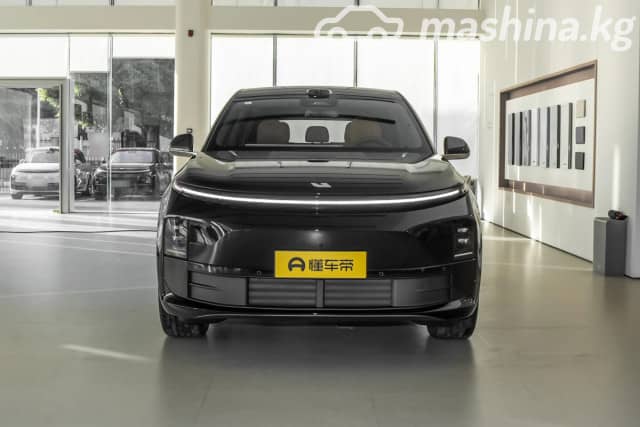 LiXiang L6 1.5hyb AT 4WD