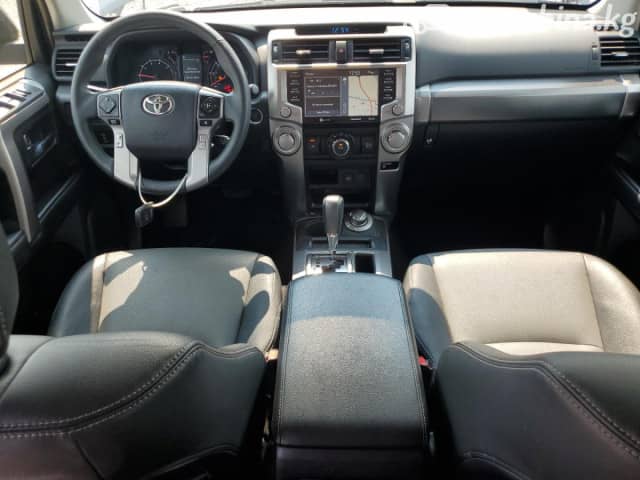 Toyota 4Runner V Рестайлинг 4.0 AT 4WD