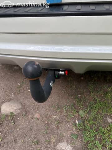 Kia Carnival III 2.2d AT