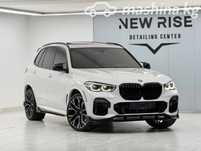 BMW X5 IV (G05/G18) 50i 4.4 AT 4WD