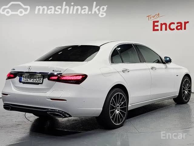 Mercedes-Benz E-Класс V (W213, S213, C238) Рестайлинг 300 e 2.0hyb AT 4WD
