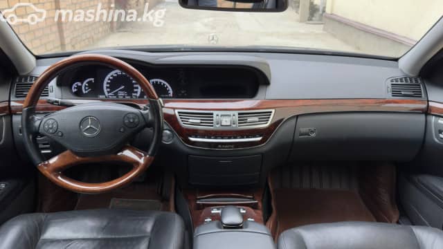 Mercedes-Benz S-Класс V (W221) Рестайлинг 500 5.5 AT 4WD