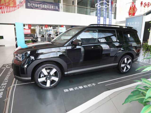 Hyundai Santa Fe V (MX5) 2.0AT 4WD