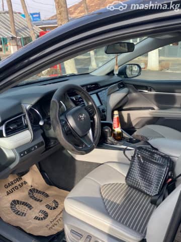 Toyota Camry VIII (XV70) 2.5 AT