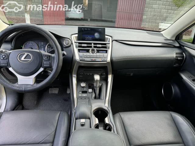 Lexus NX I 200t 2.0 AT