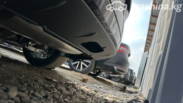 Lynk & Co 900 2.0hyb AT 4WD