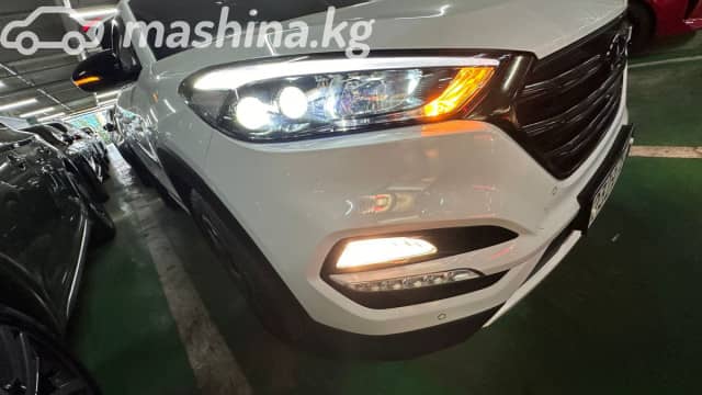 Hyundai Tucson III Рестайлинг 2.0d AT