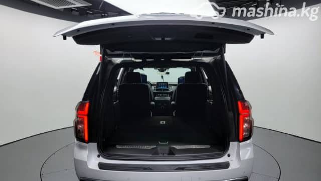 Chevrolet Tahoe V 6.2 AT 4WD