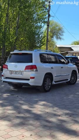 Lexus LX III 570 5.7 AT 4WD