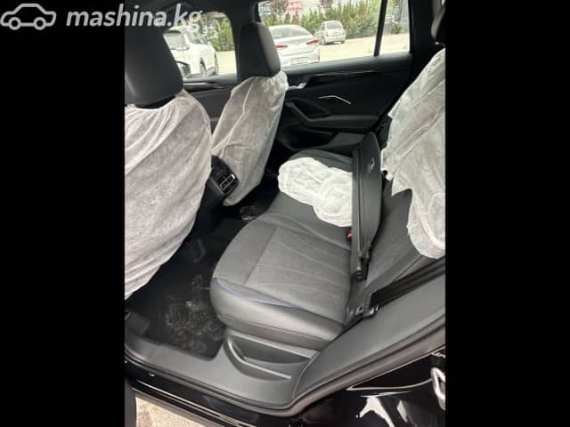 Volkswagen Tiguan III (China Market) 2.0 AMT