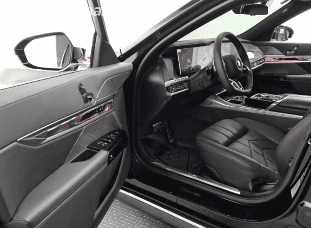 BMW 7 серии VII (G70) 740i 3.0 AT 4WD