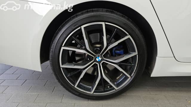 BMW 5 серии VII (G30/G31) Рестайлинг 530i xDrive 2.0 AT 4WD